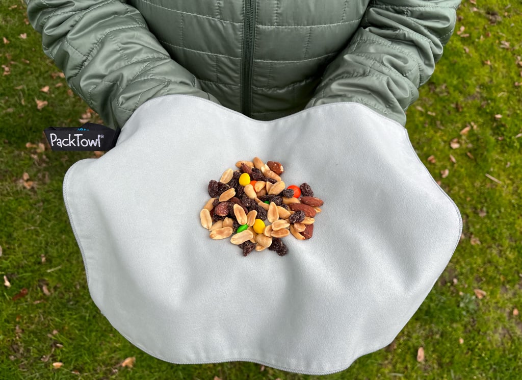 backpacking healthy snacks, trail mix