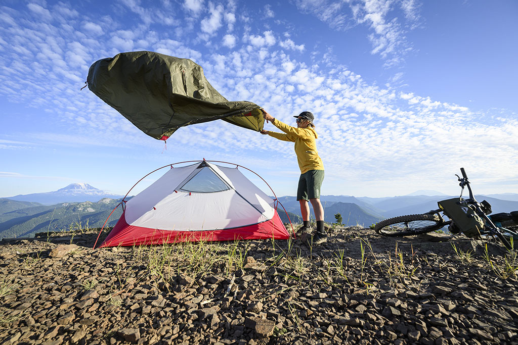 putting rainfly on hubba bikepacking tent