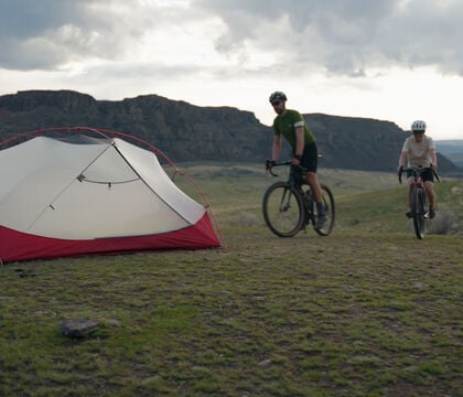 Ça roule ! - Voici notre nouvelle tente de vélo-camping Hubba Hubba™ Bikepack.